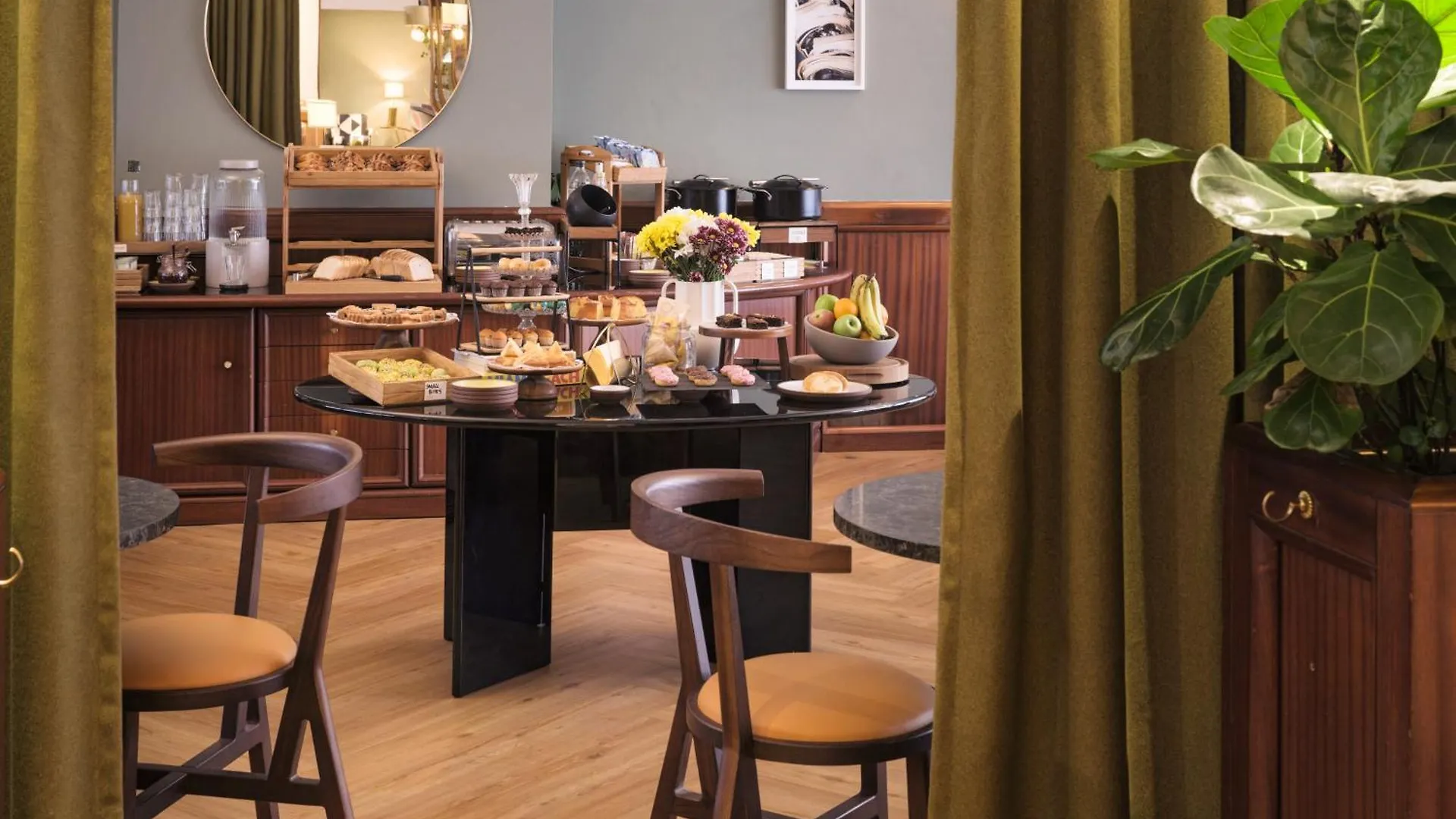 Max Brown Hotel Missori, Part Of Sircle Collection Milan 4*,  Italy