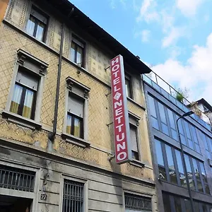 Nettuno , Milano İtalya