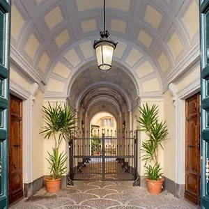 Domus Liberius - 2*, Roma İtalya