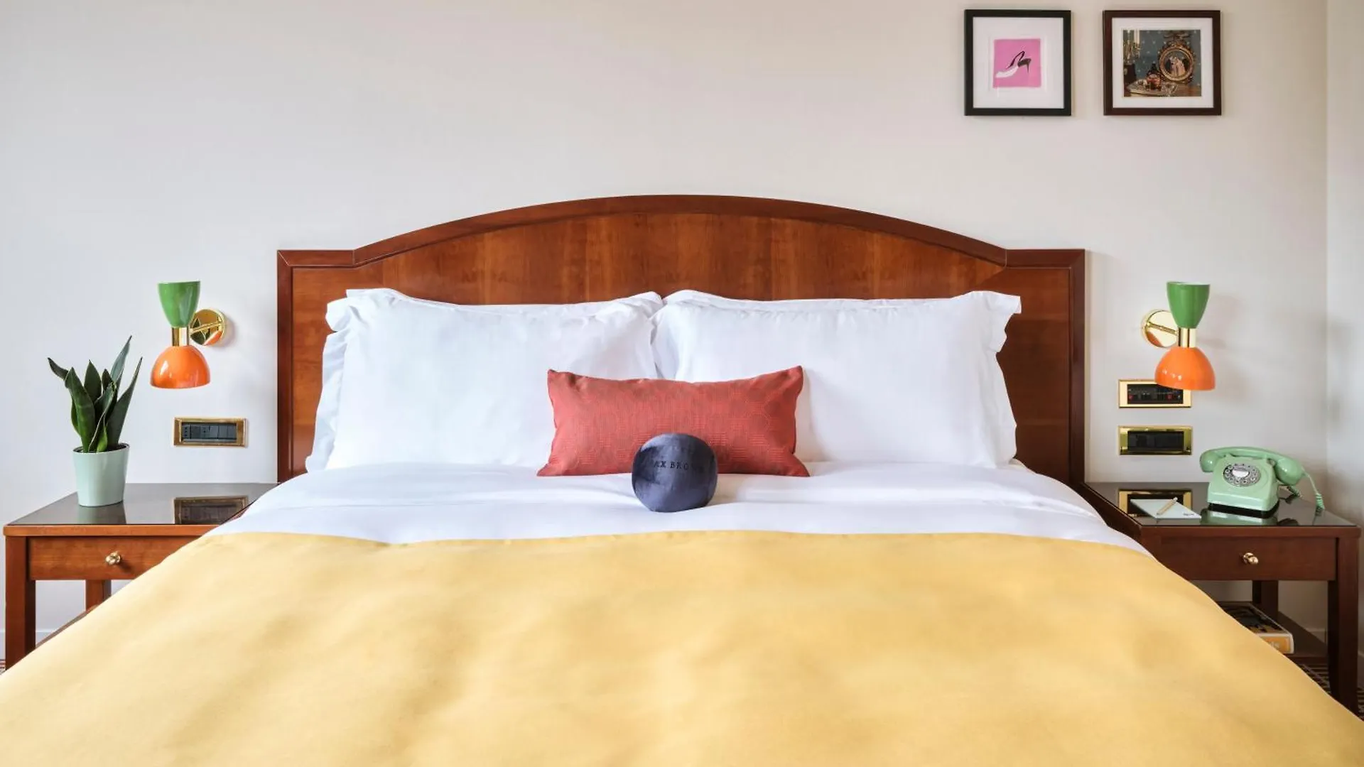 ****  Max Brown Hotel Missori, Part Of Sircle Collection Milan Italy